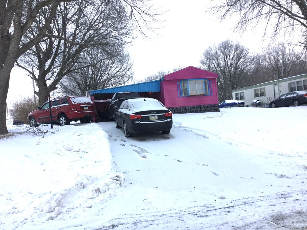 Villa Village: 2404 N 8th St, Red Oak, IA 51566